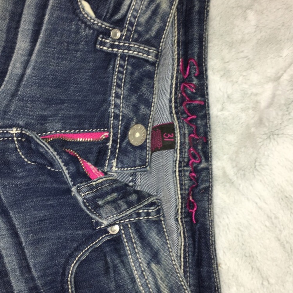 Jeans - Picture 8 of 10